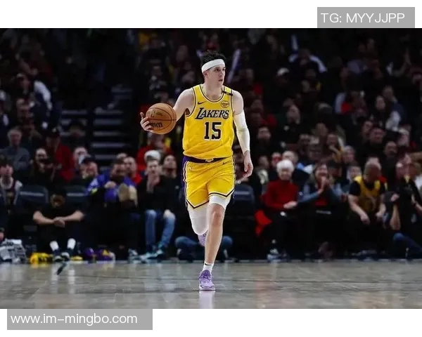 里弗斯谈交易截止日后的放松氛围字母推文增强队友间的团结感